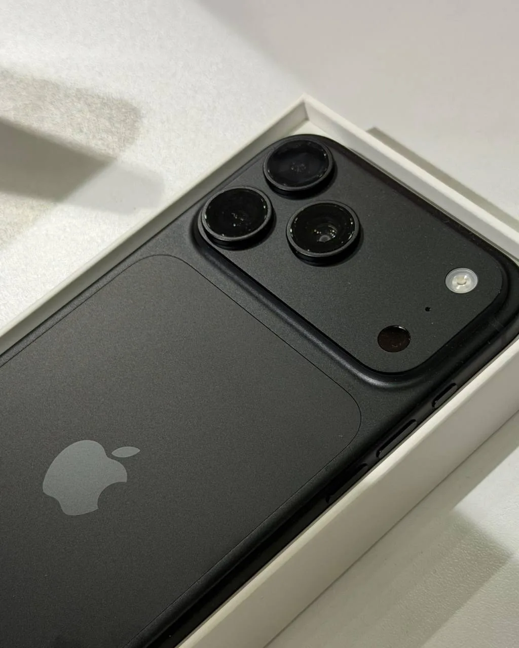 📱 НОВЫЙ iPhone + ПОДАРОК! 🎁