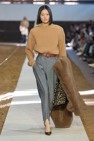 Галопом по прошлому: коллекция Stella Mccartney осень-зима 2026/2027