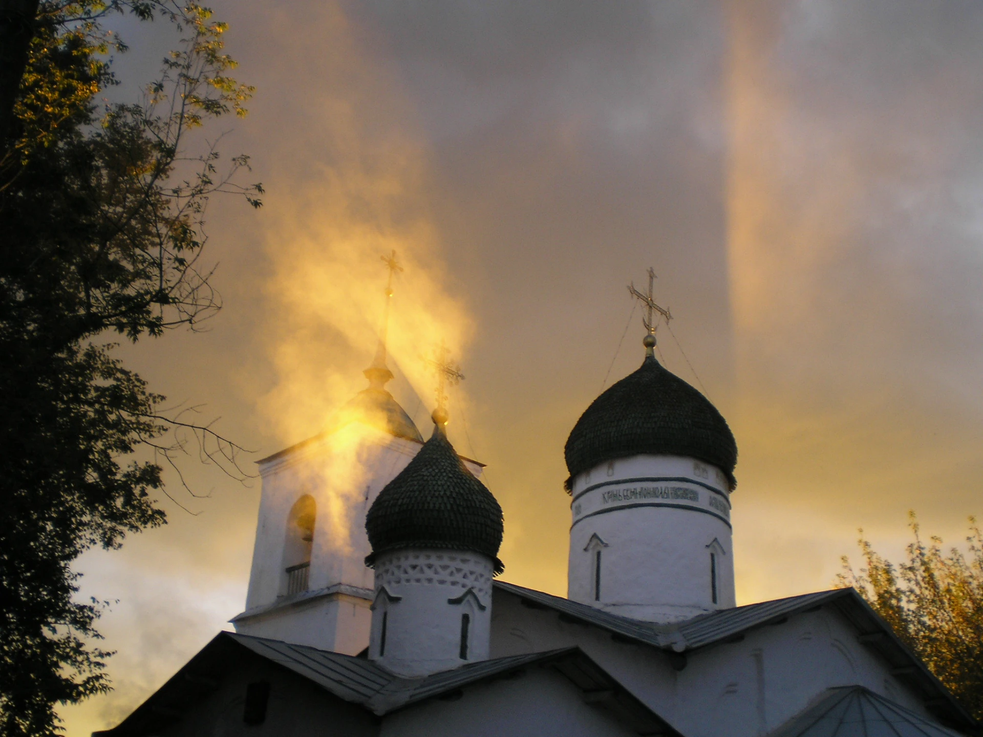 🌾 Сегодня, 13 октября, православные верующие вспоминают святителя Михаила, первого мит...