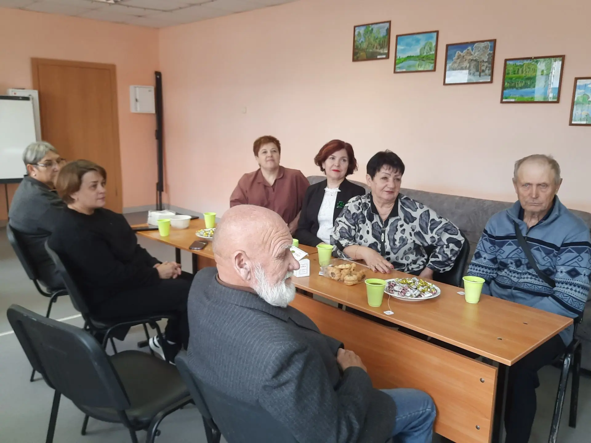 В Чулыме ко Дню отца прошла встреча с родителями героев, участников СВО