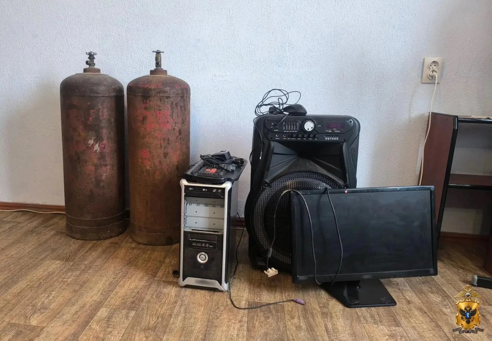 📌 В Каланчакском округе полицейские задержали подозреваемого в краже имущества из част...