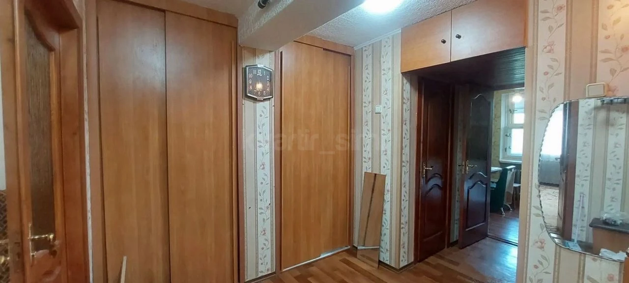 2 комнатная квартира улица Данилова. В наличии вся мебель и техника для проживания. Изо...