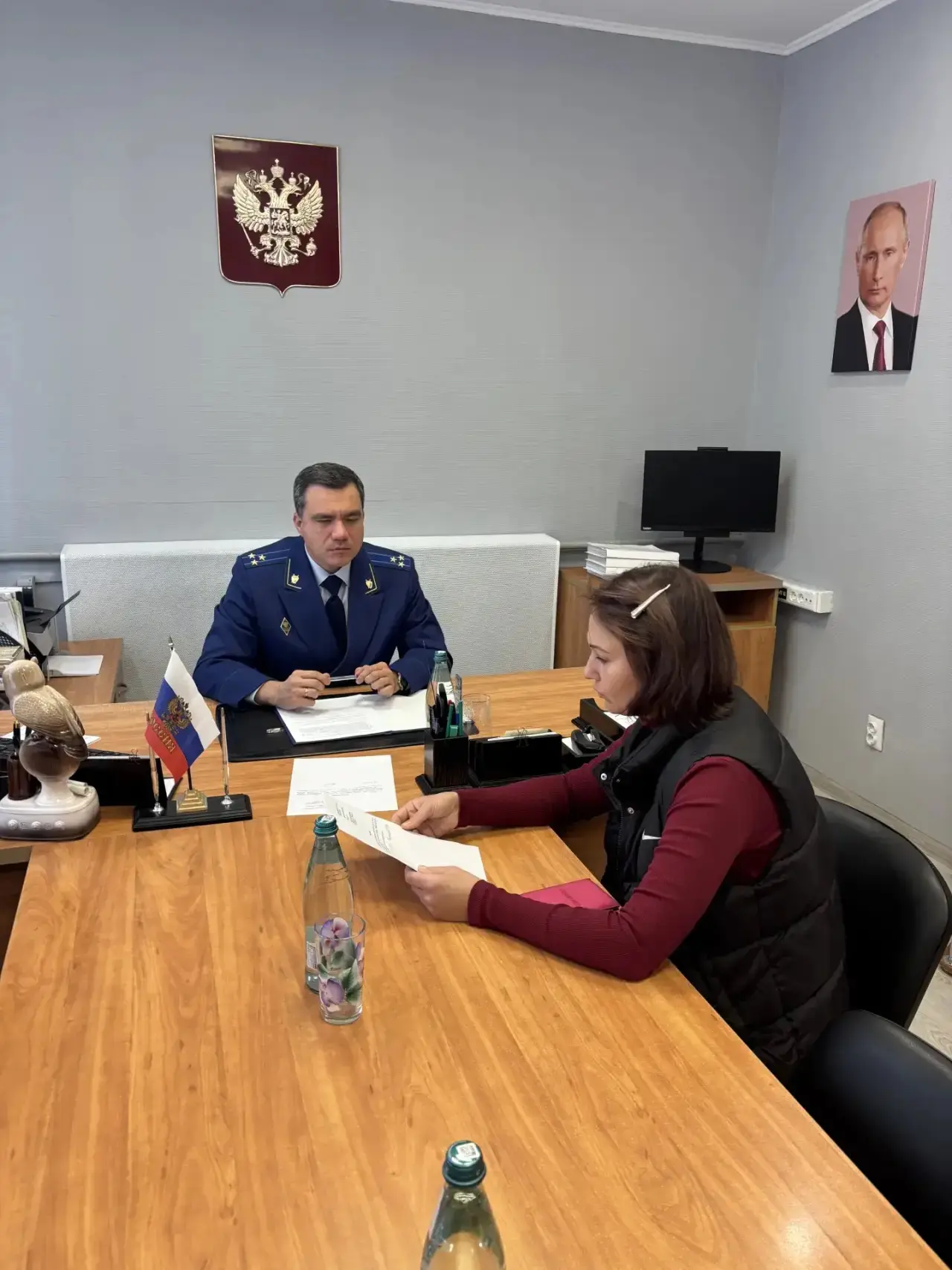 Первый заместитель прокурора области Антон Шумский провел личный прием граждан в Рыбнов...