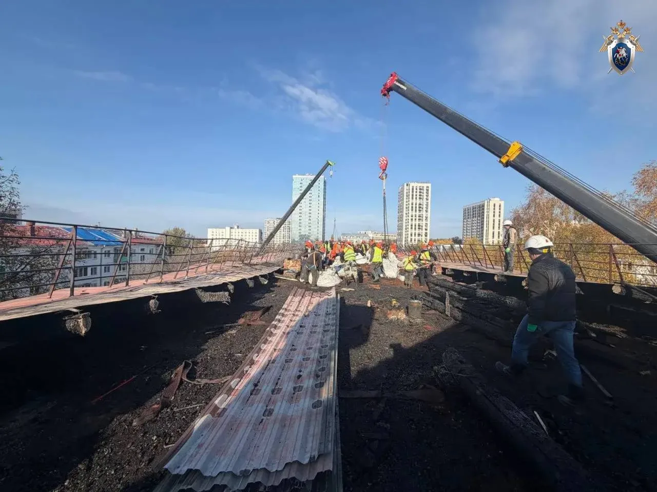 😱 В Уфе возбудили уголовное дело после пожара на крыше дома на Зорге