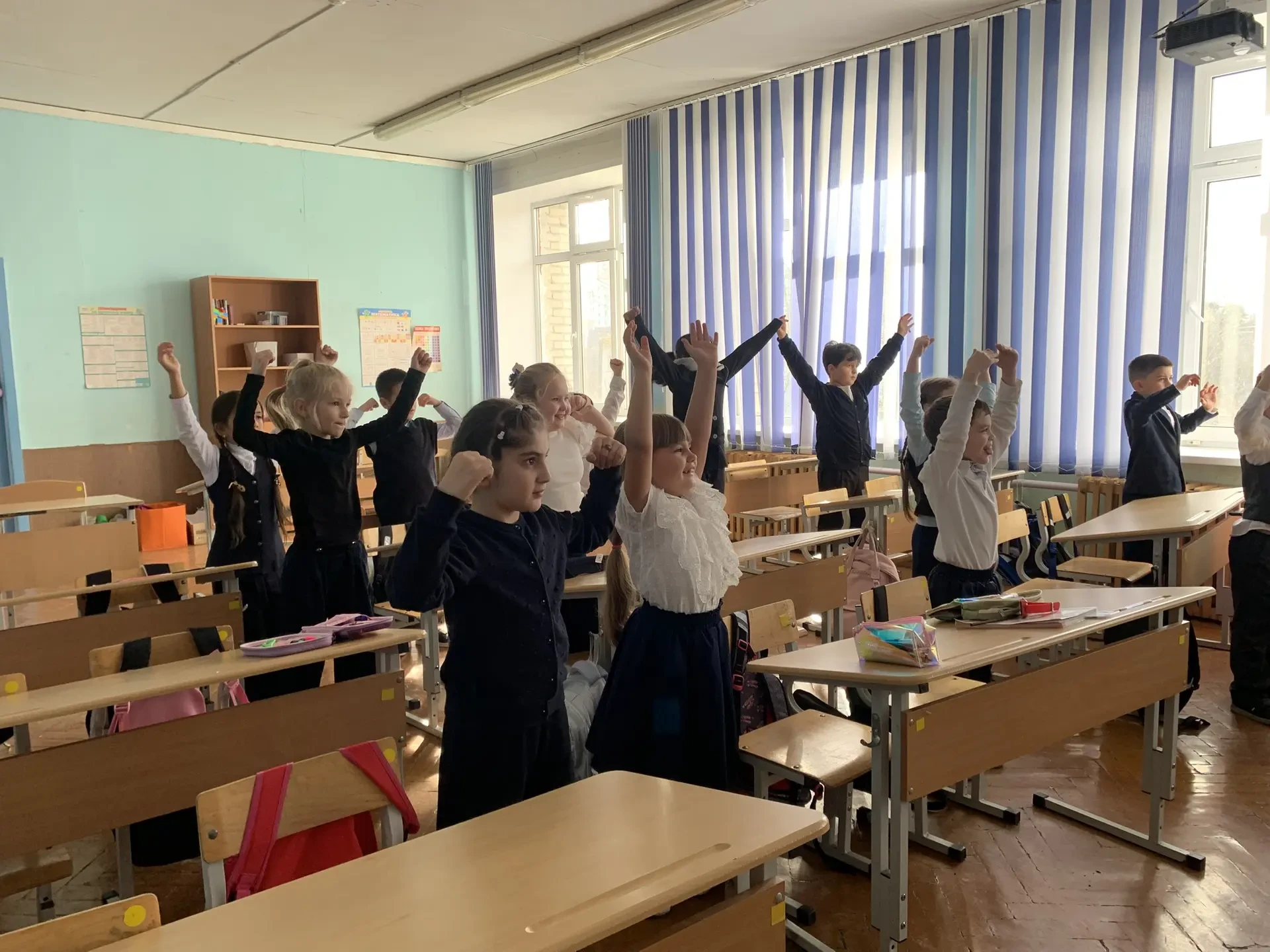 Наш 1 «А» в полёте: как прошёл «Орлятский старт»! ✈️🐣