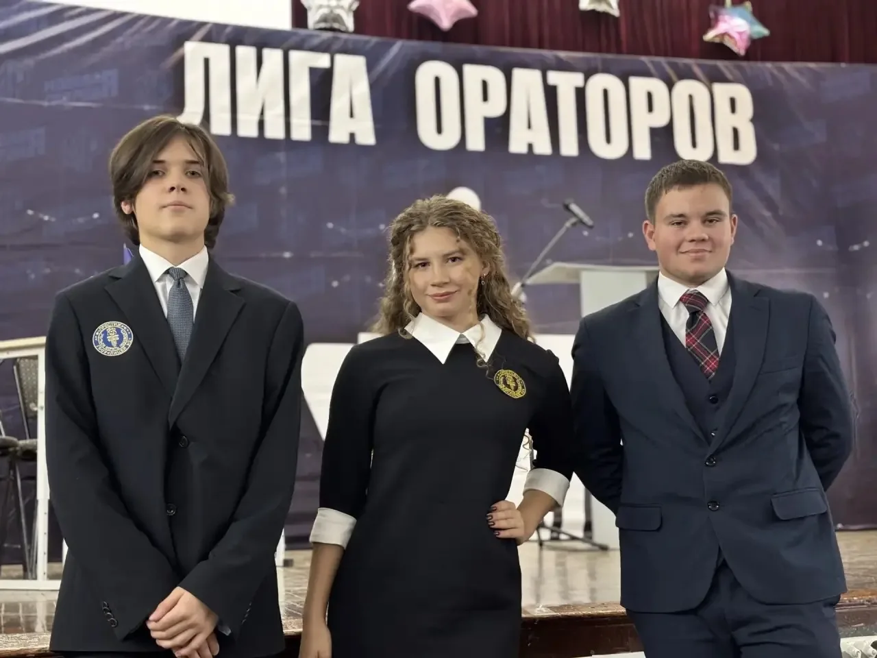 Где, как не на сцене, 🎤рождаются те самые крупицы уверенности, которые потом становятс...