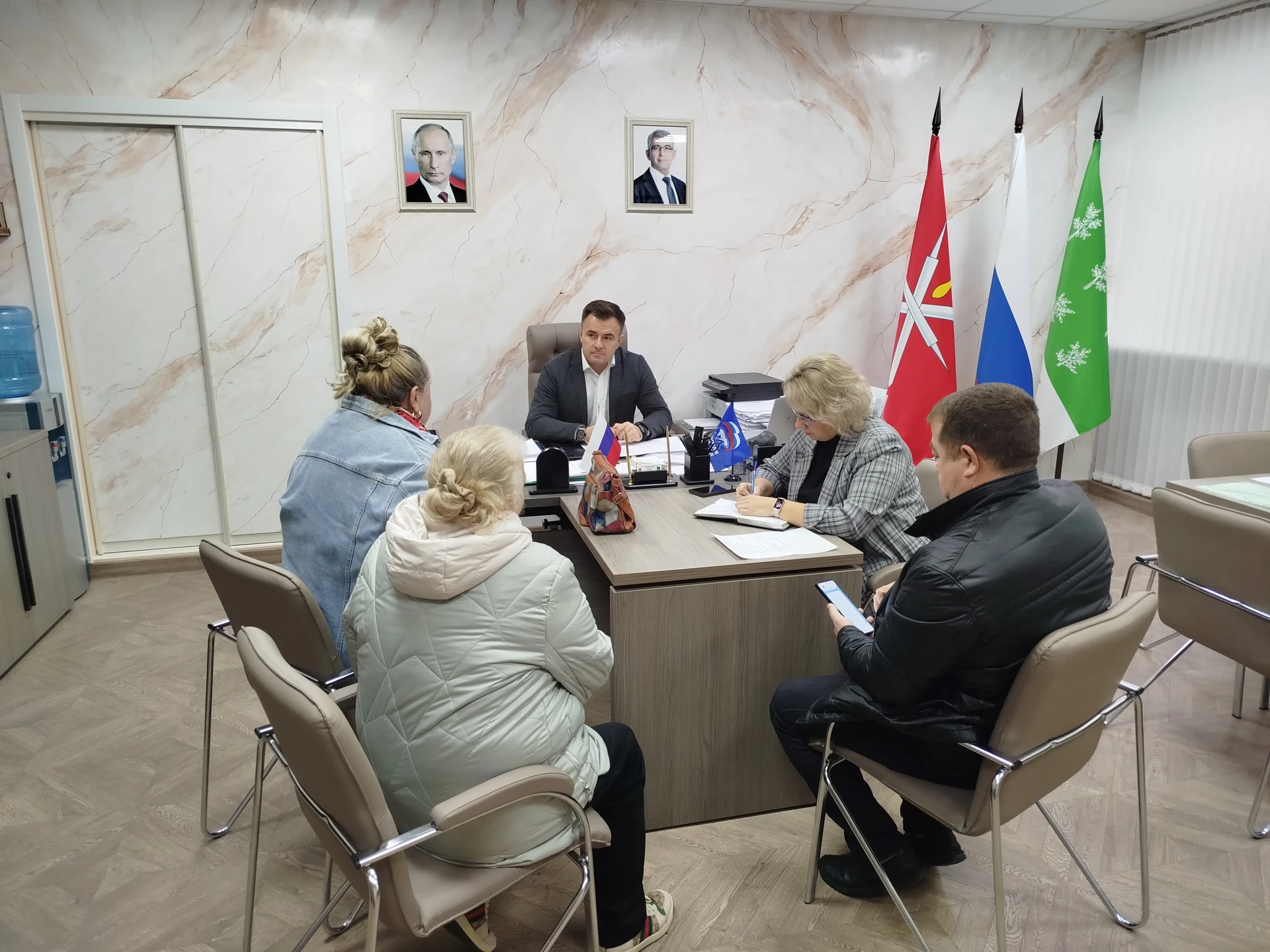 Продолжаю проводить встречи с жителями нашего района.