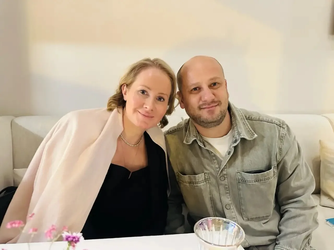 Вчера писатель Павел Селуков провел свой творческий вечер в новом формате и в новом мес...