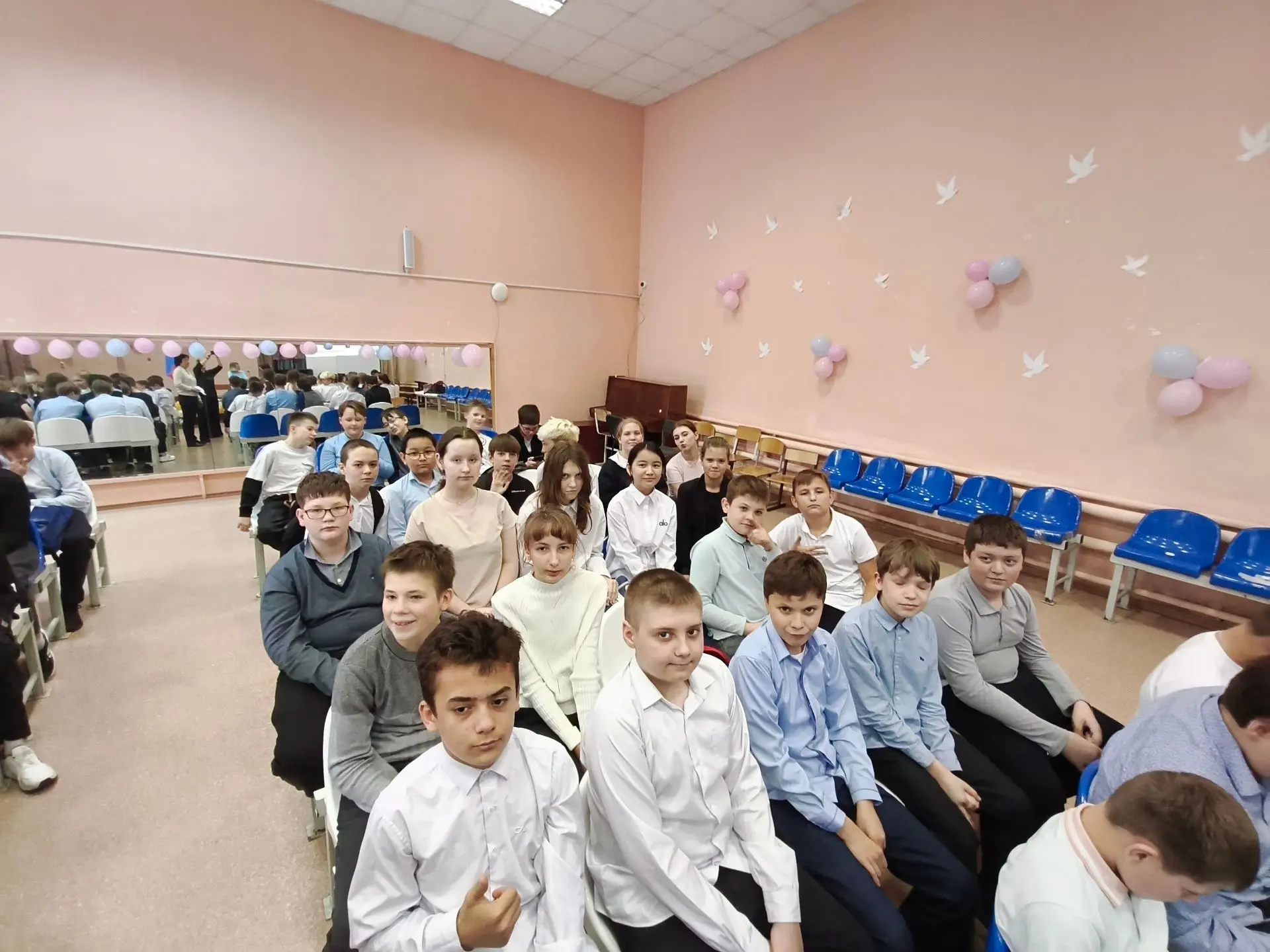 6е классы на мероприятии "Герои нашего времени".