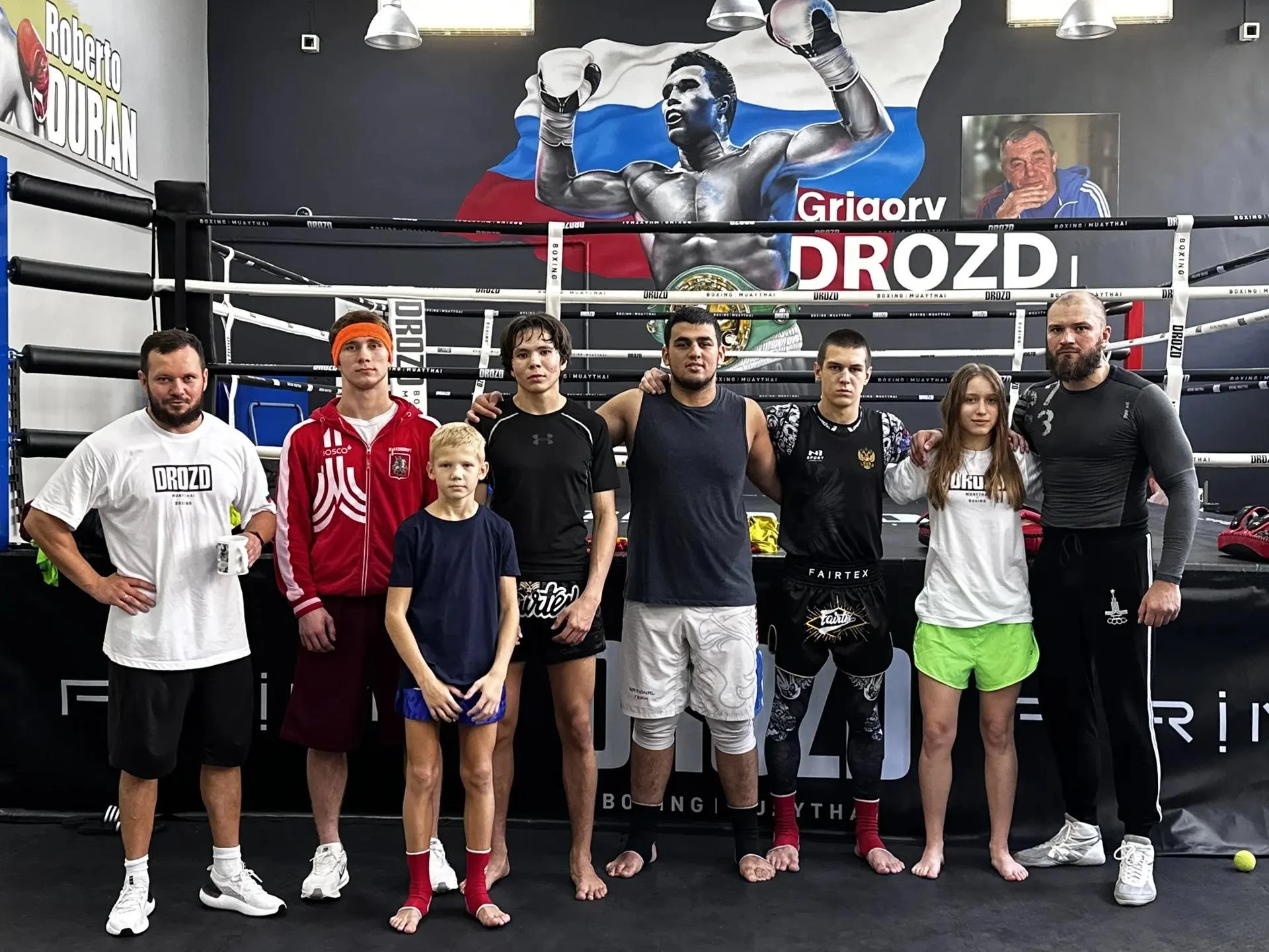 🥊 Ищете для ребёнка спорт, который поможет стать увереннее и дисциплинированнее?
