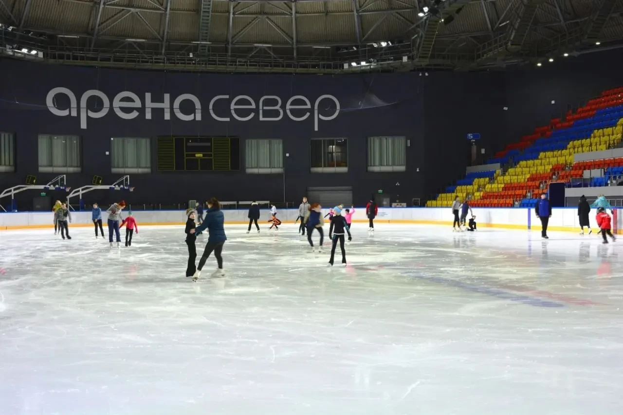 ⛸ В «Арене.Север» пройдёт массовое катание с фигуристками