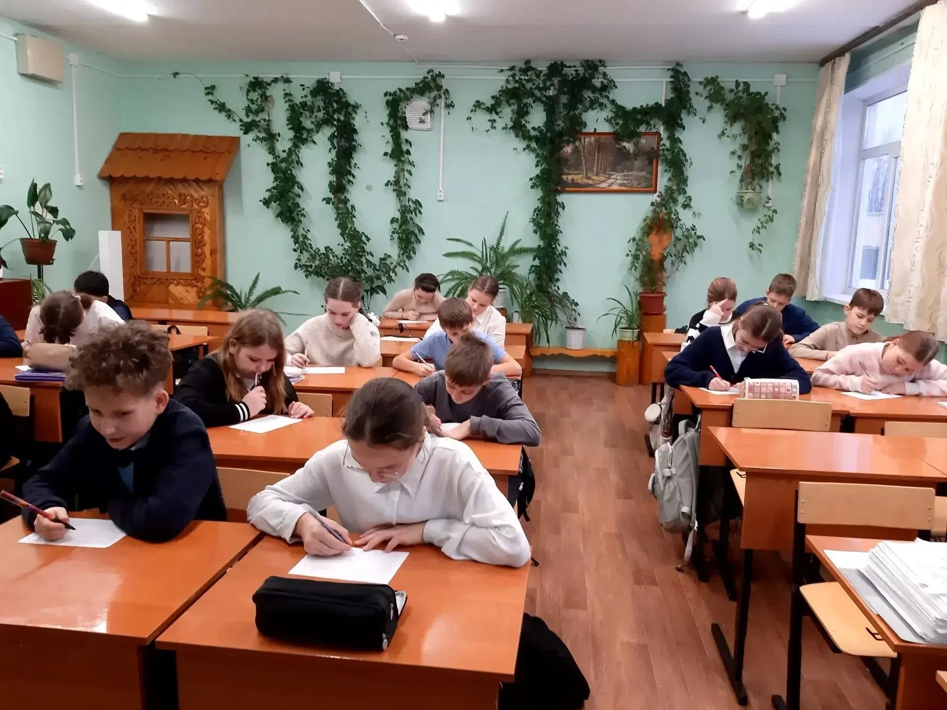 📖 Слово за слово: 7-е классы сразились в битве эрудитов!