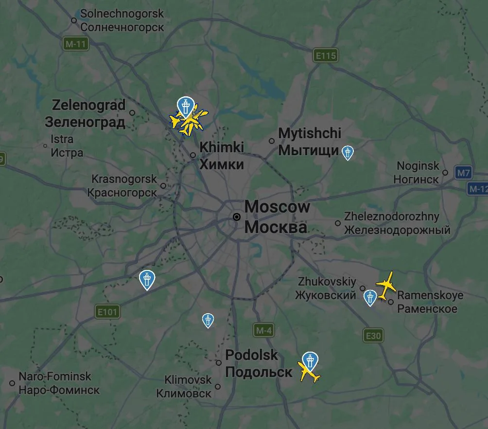 Московские аэропорты Внуково, Домодедово и Шереметьево принимают и отправляют рейсы по ...