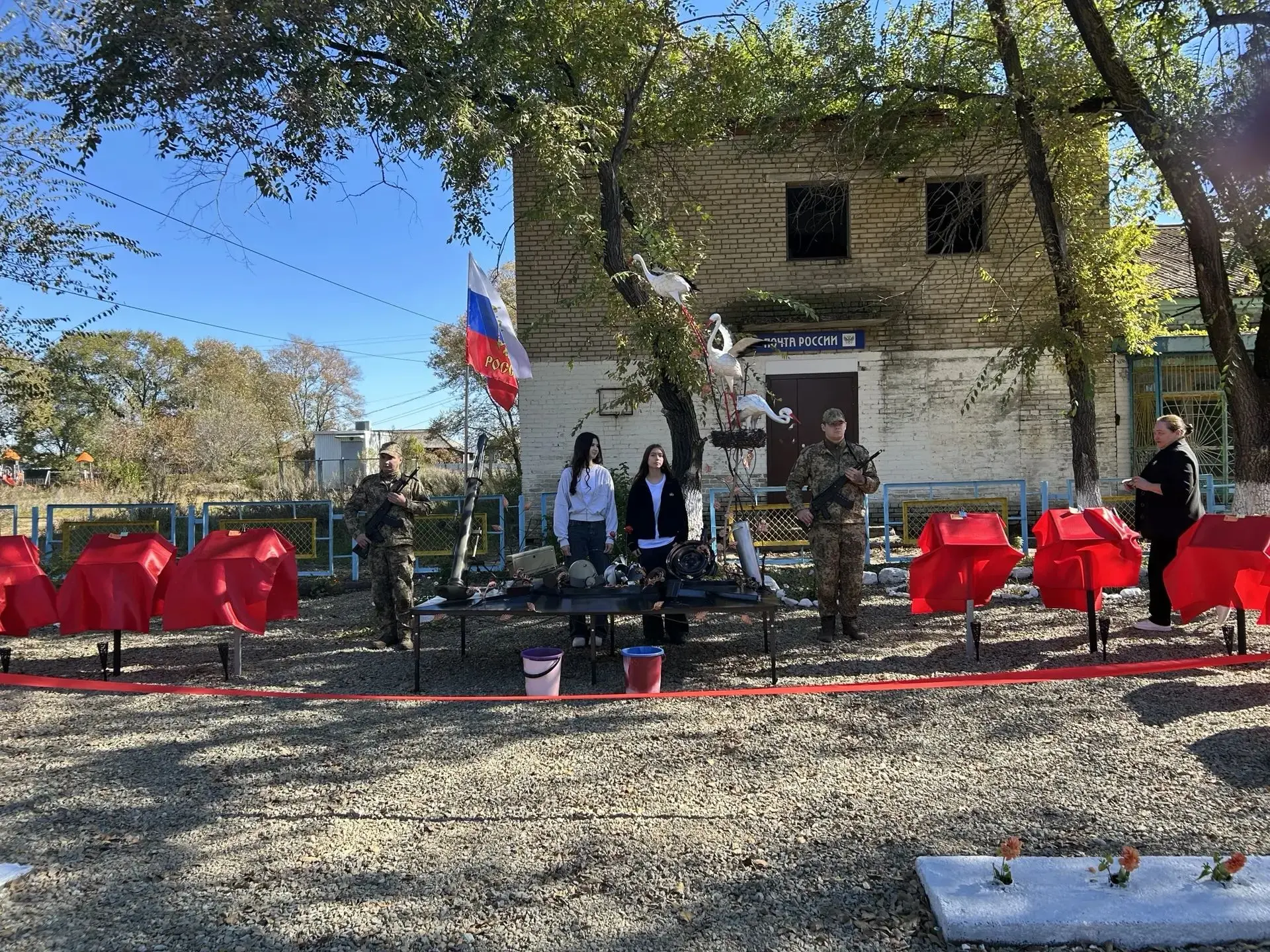 В селе Степное увековечили память героев СВО 🕊️
