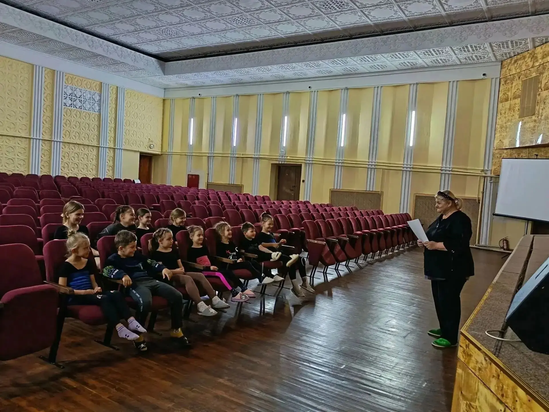 📰 В Доме культуры посёлка Украинский прошла информационная беседа для детей под назван...