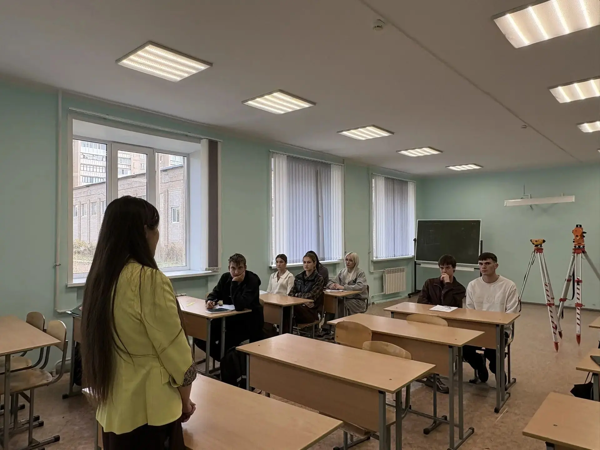 15 октября Кумертауский филиал ОГУ встретился со студентами Кумертауского горного колле...