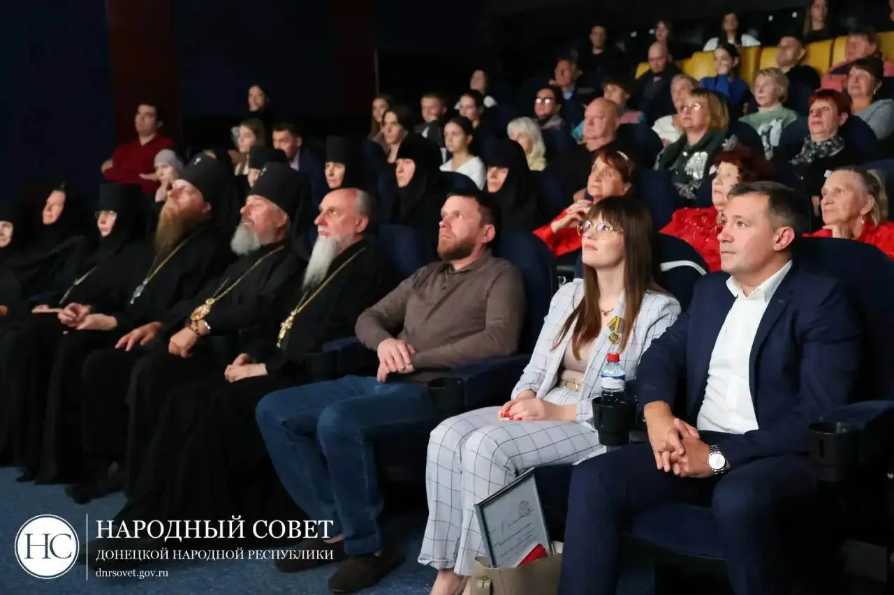 🎬 В Донецке показали фильм о жизни монахинь Новодевичьего монастыря