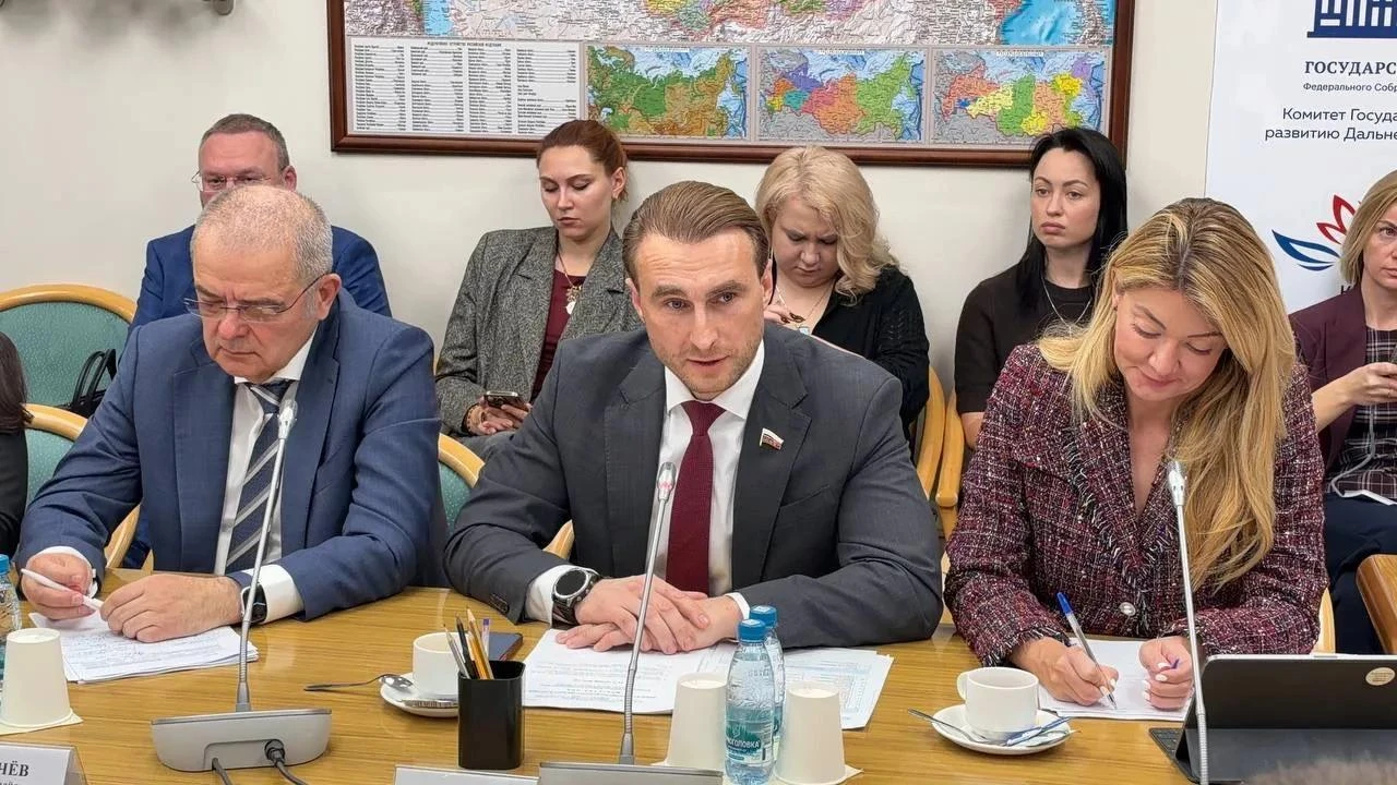 💼 Богдан Булычёв стал зампредом комитета Госдумы по развитию Дальнего Востока и Арктики.