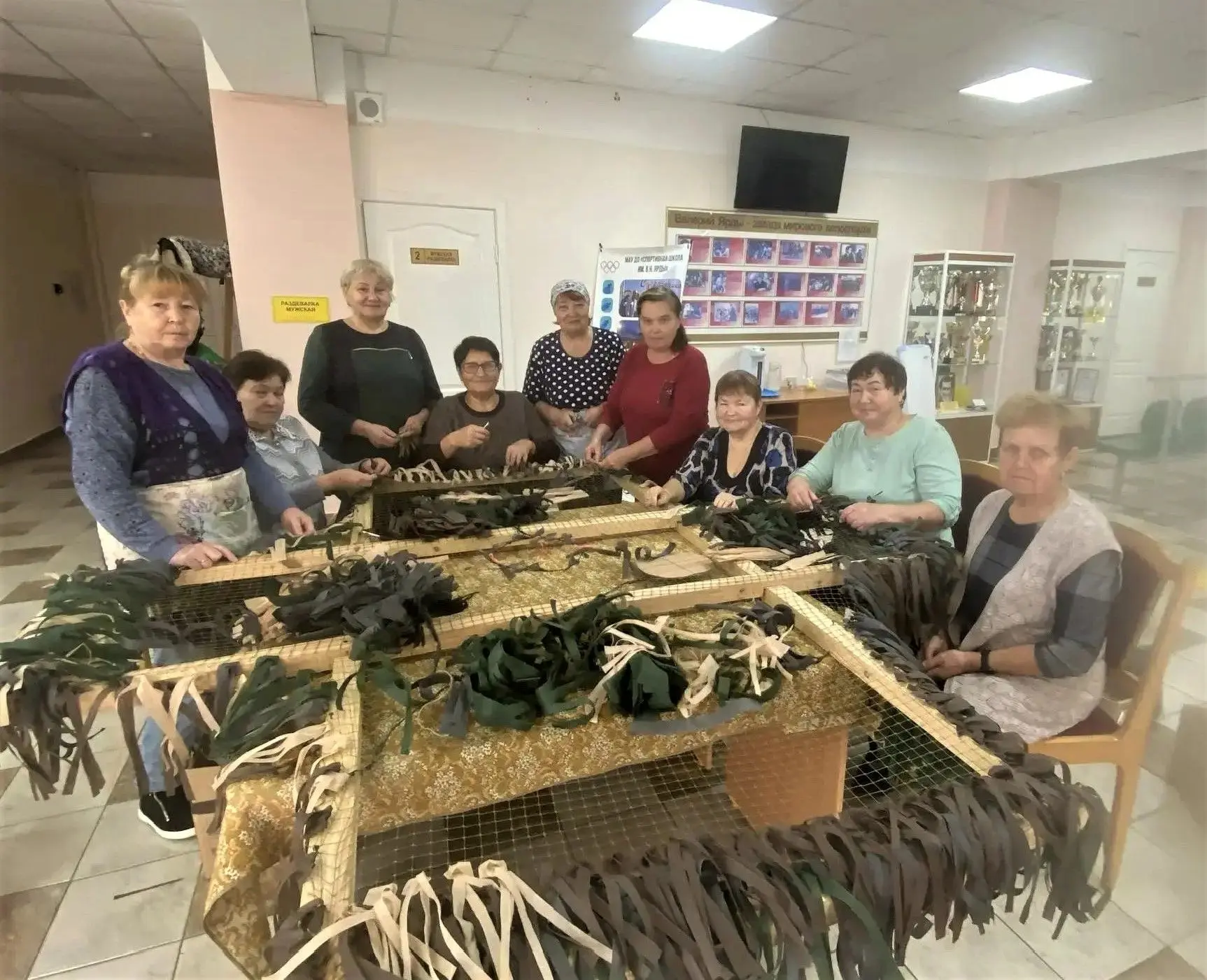 🙌Доброта, которая объединяет: «серебряные» волонтеры продолжают помогать нашим бойцам