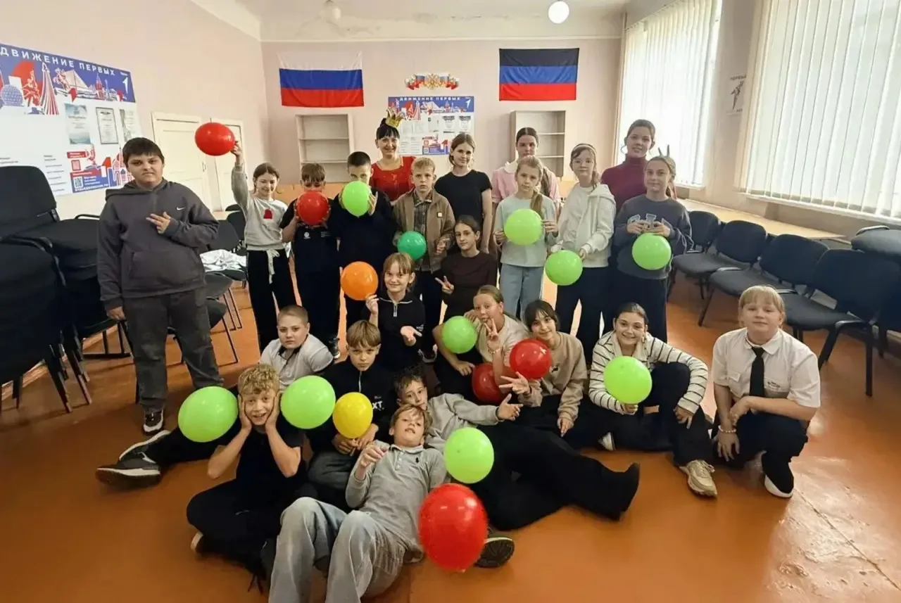 🏛 Сегодня, в ГБОУ «СШ № 10» прошла музыкально ‑ танцевальная программа для учащихся 5 ...