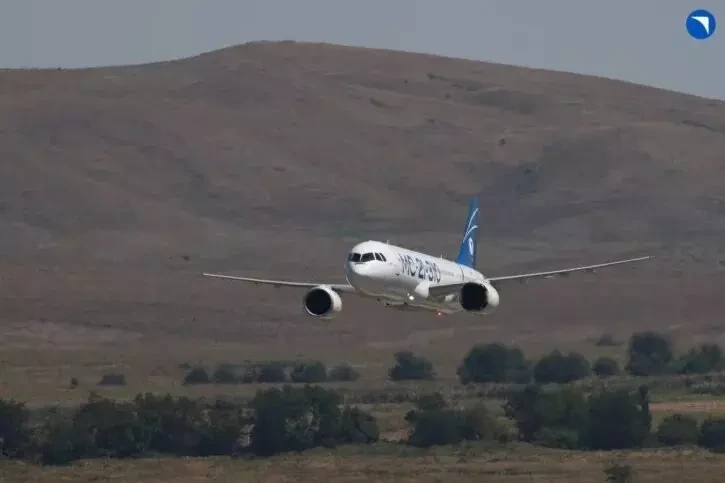 Более 107 часов в воздухе: 4 самолета МС-21-310 в течение месяца выполнили 28 испытател...