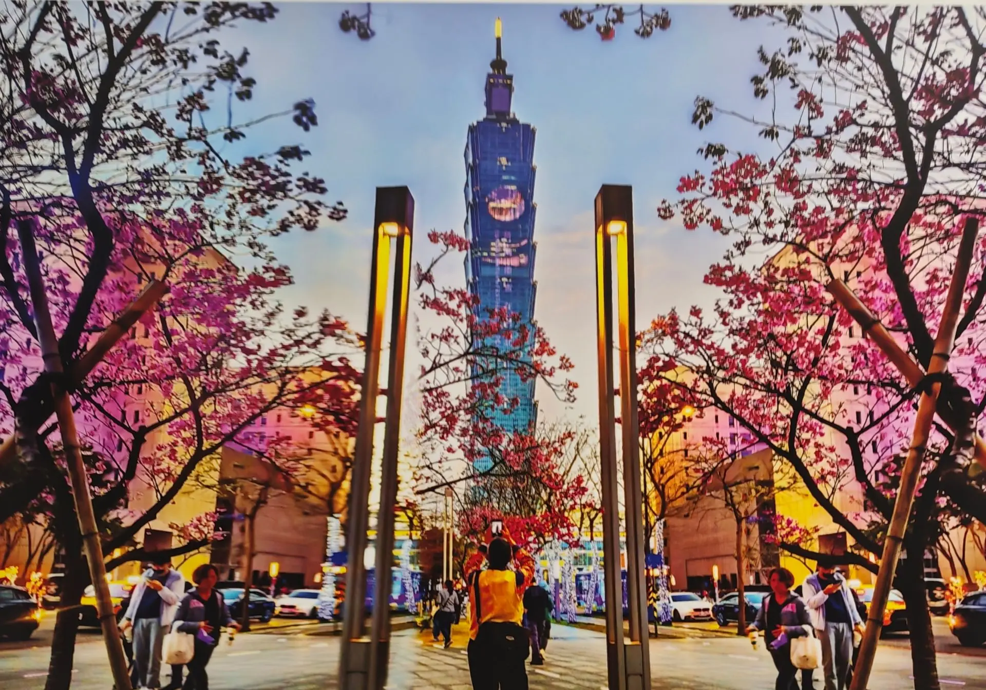 Фото