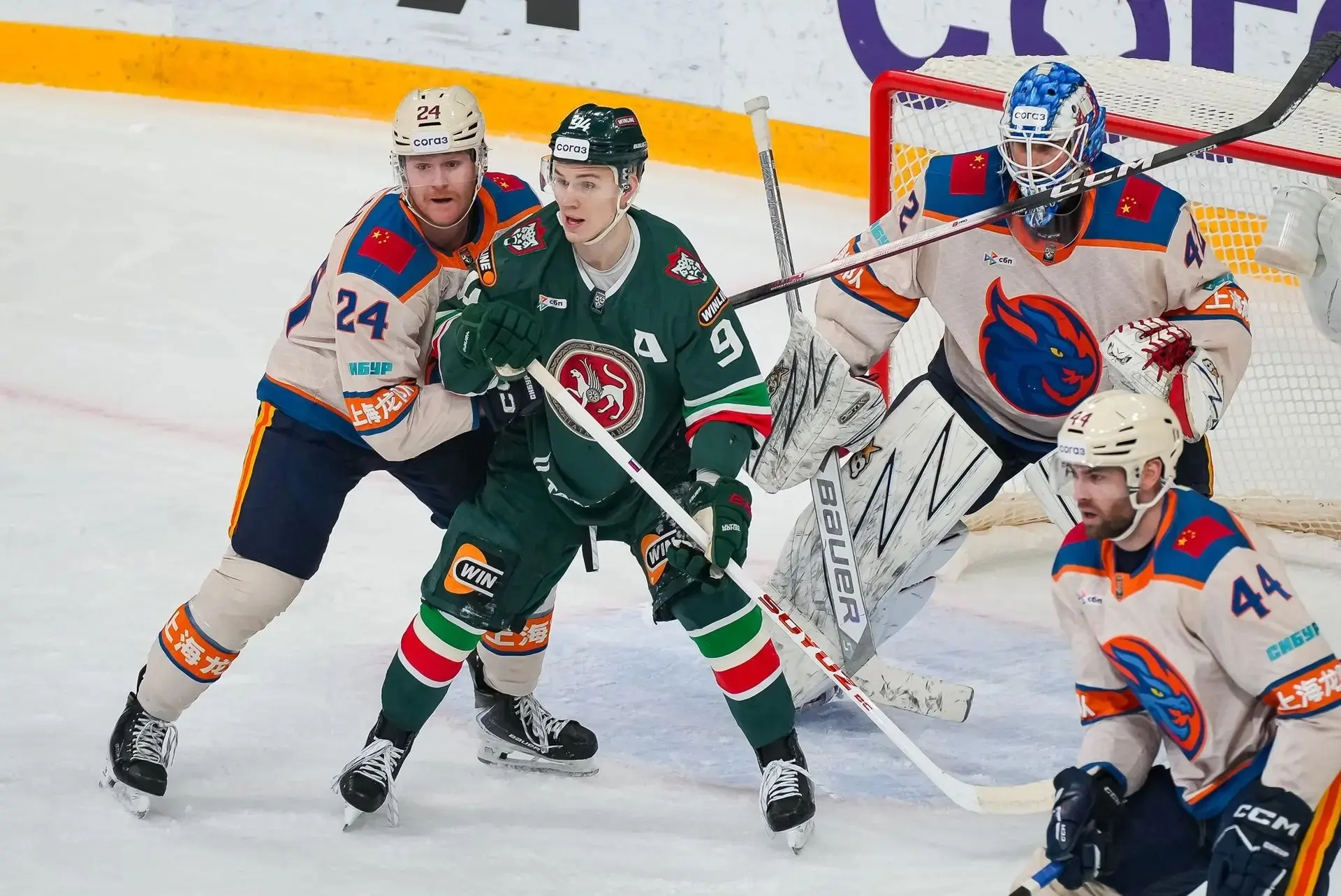 🏒«Ак Барс» сыграет с «Шанхайскими Драконами»