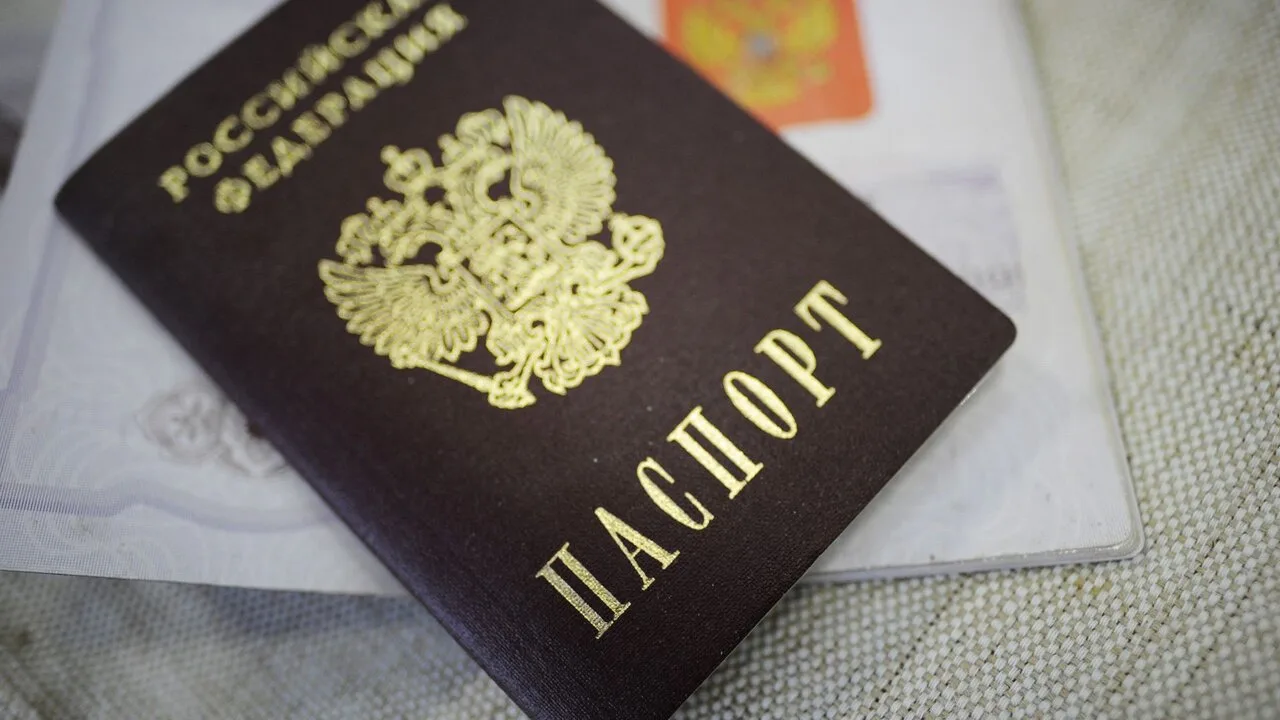 📌 Фотографии для оформления паспорта гражданина России нельзя обрабатывать с целью улу...