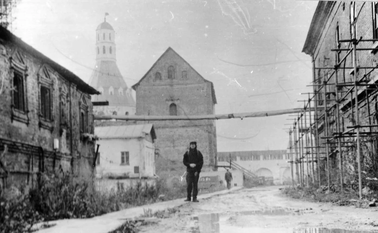 ⛪️ Симонов монастырь в 90-е