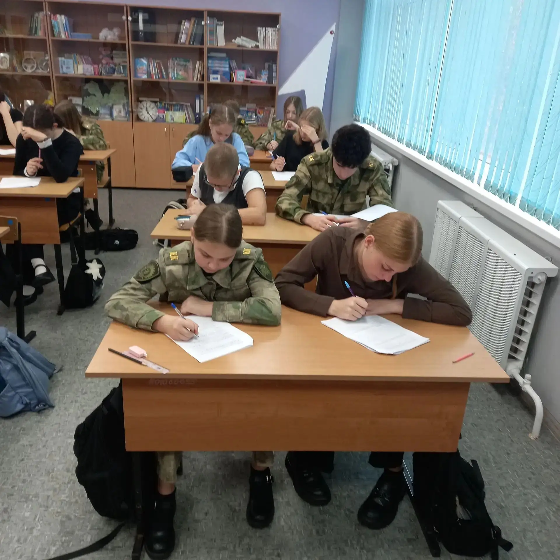 Сегодня прошел школьный этап Всероссийской олимпиады школьников по русскому языку! 🇷🇺📚