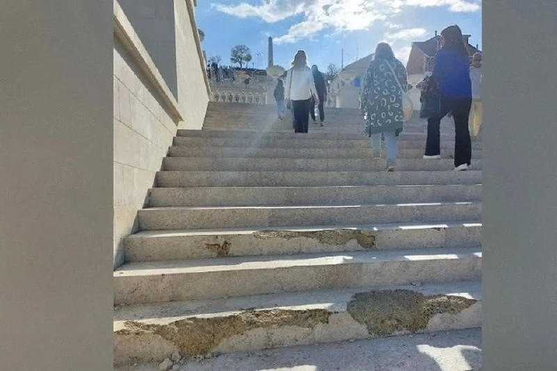 🏛 Митридатскую лестницу в Керчи ожидает ремонт — после скандальной реконструкции на во...