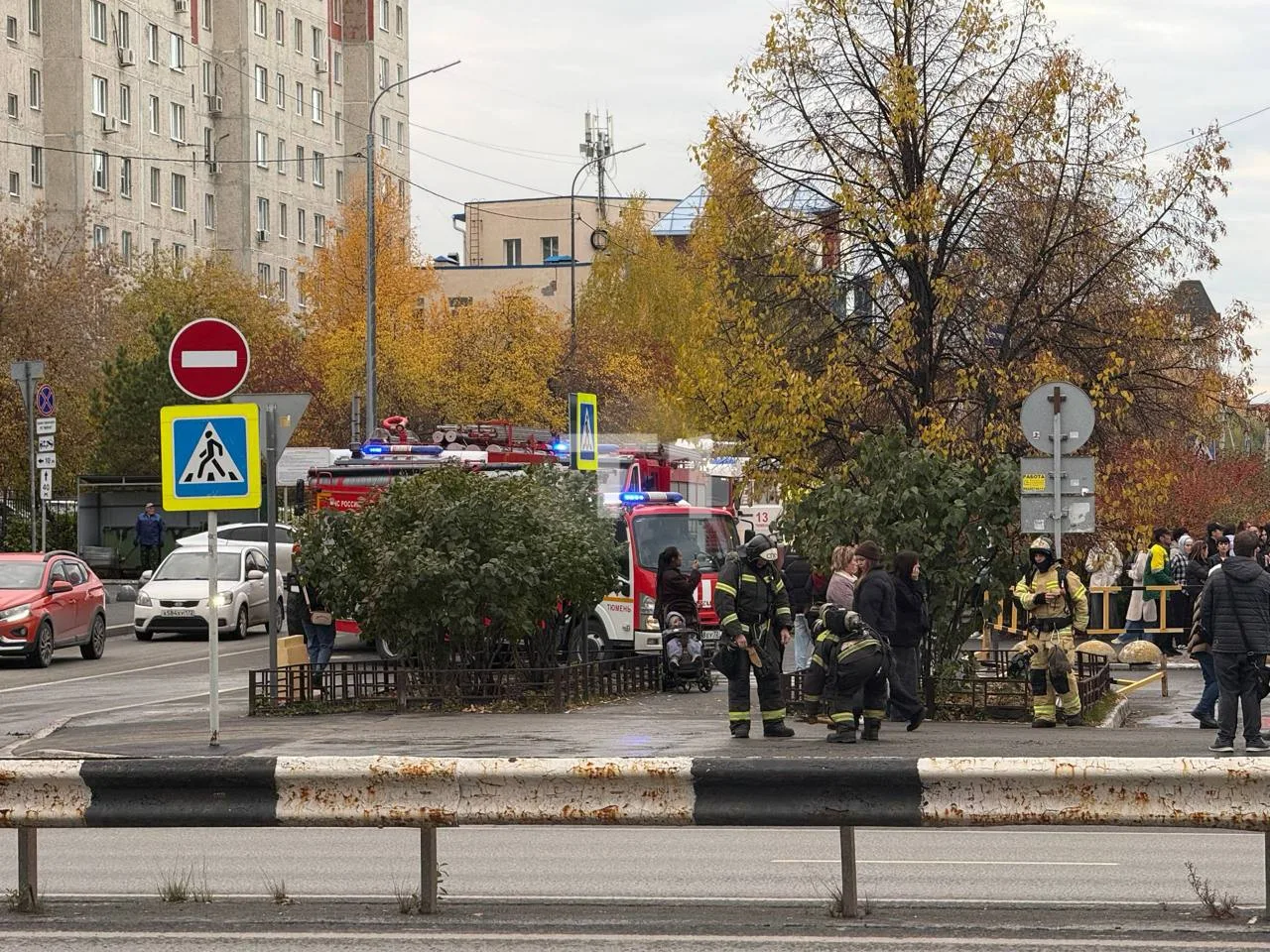 В «Солнечном» сработала пожареа. На место прибыли экстренные службы.