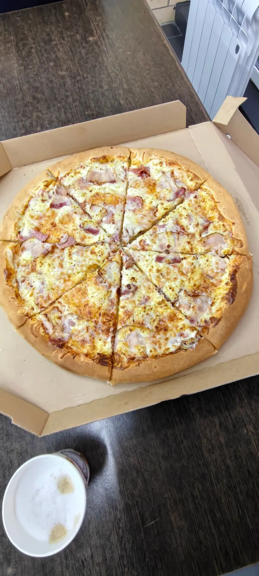 Заехали в Пиццерию 🍕 "Милана", заказали Карбонару-ну на троечку, ставлю 5 за количеств...