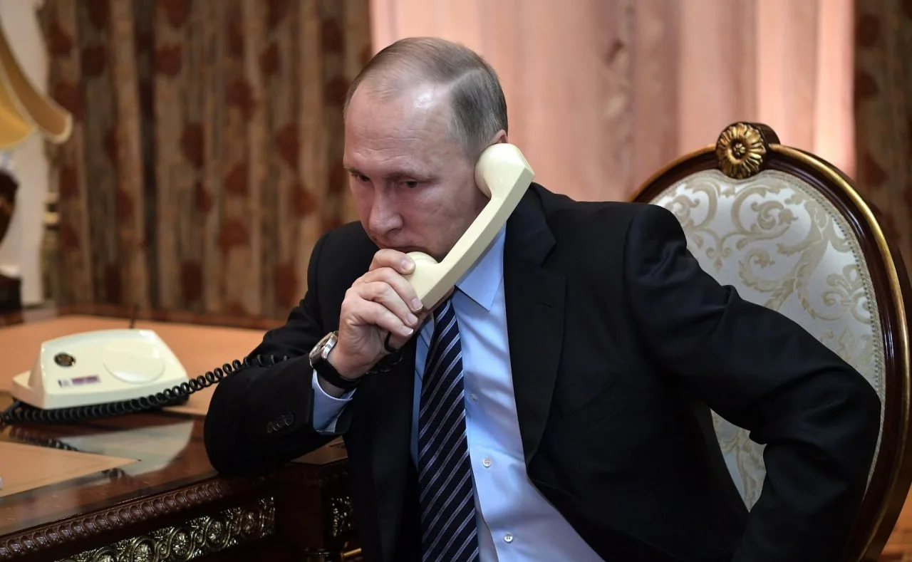 «Никто не хотел класть трубку первым»: о чем договорились Путин и Трамп во время телефо...
