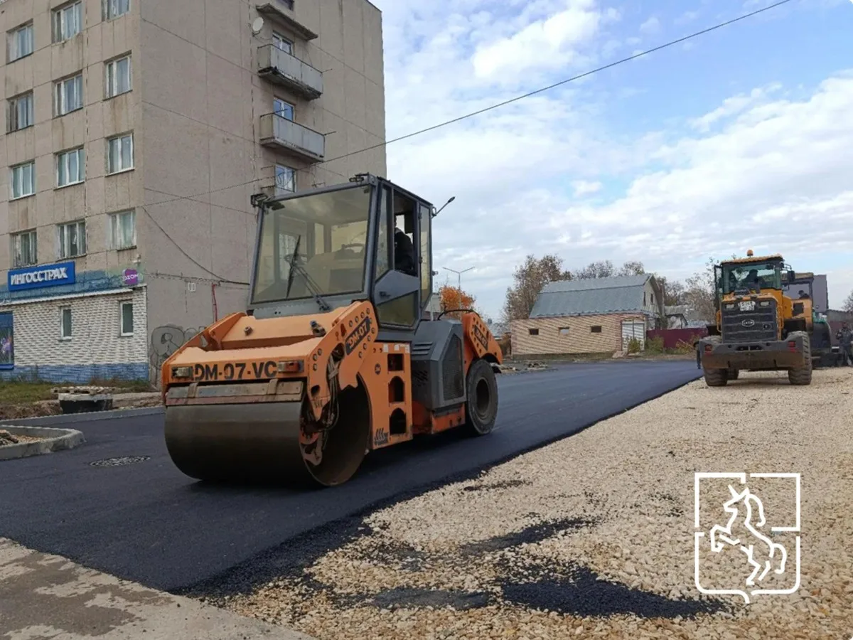Зону у площади Октябрьской революции асфальтируют