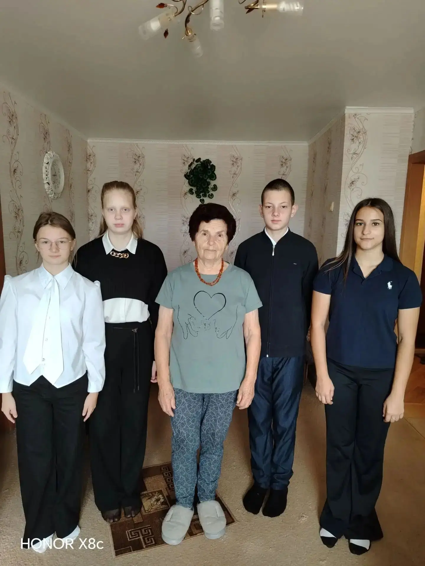 С Днём учителя, дорогие ветераны педагогического труда!