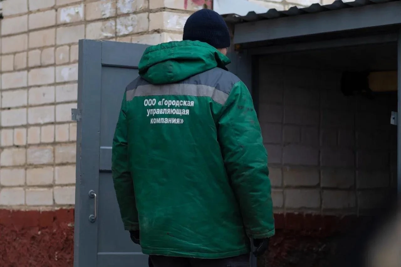 В Смоленске отремонтировали крыши в 220 многоквартирных домах