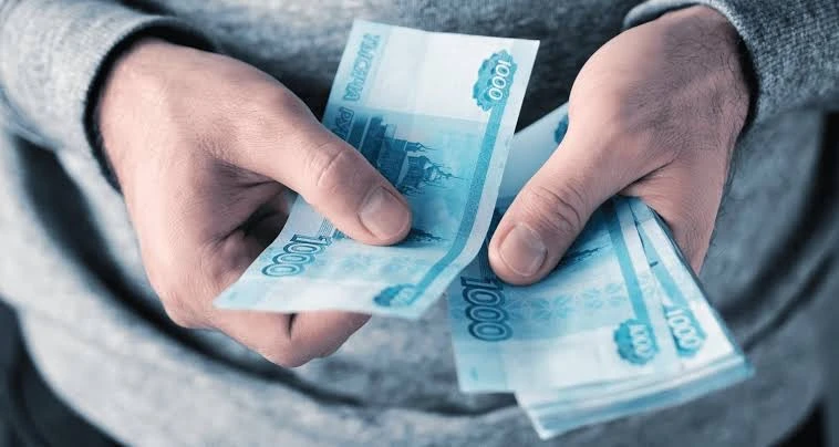 🤑 Пятница — мини-развратница