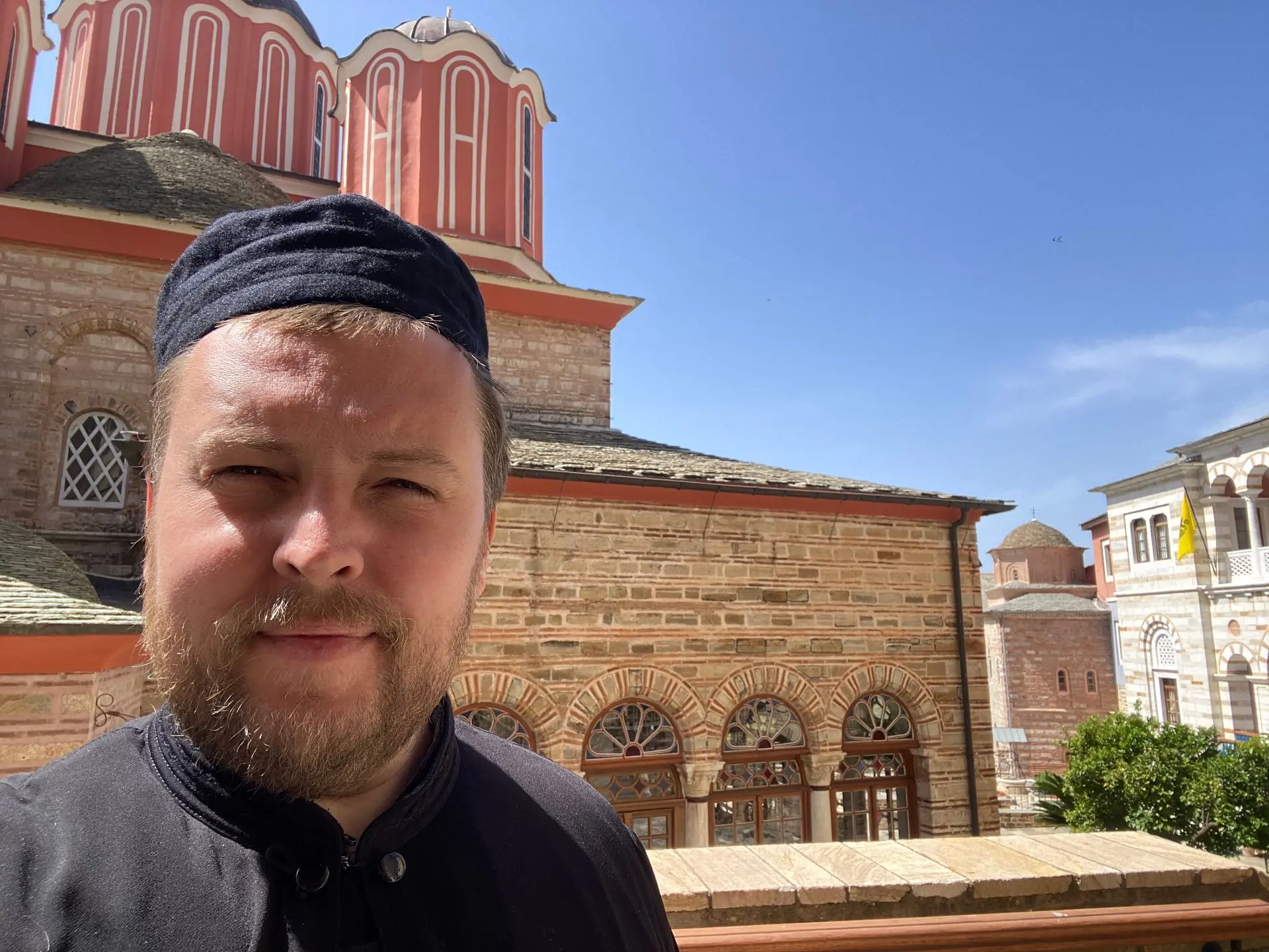Дорогие друзья, братья и сестры!