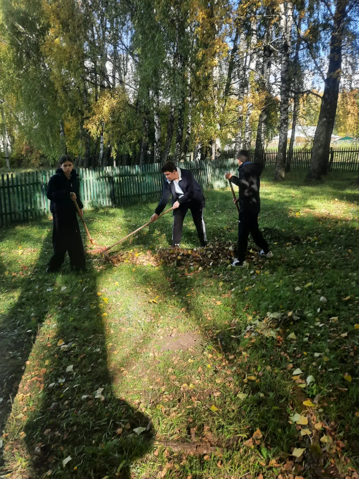 Осень - пора прощания с теплым летом и подготовка к зимним холодам. А еще это праздник ...