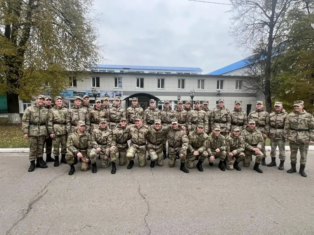 В воскресенье личный состав роты почётного караула войсковой части 3186 побывал в Музее...