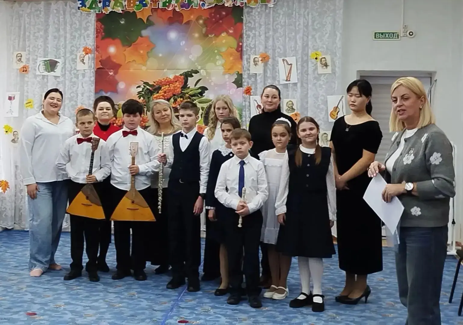 🍂 12 октября наша школа искусств подарила воспитанникам детского сада №304 настоящий п...