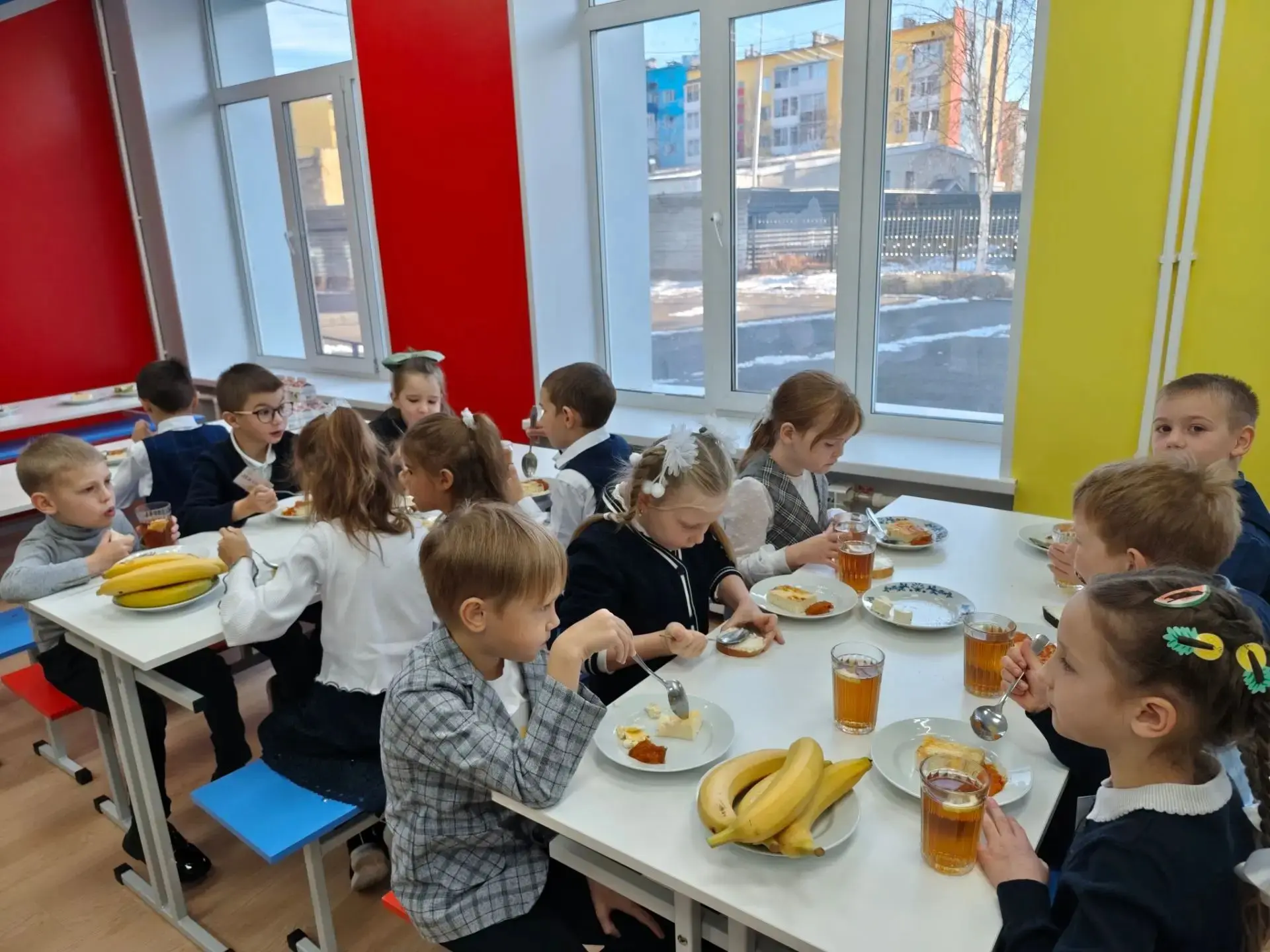 🌞 Секрет успешного дня: правильный завтрак для всей школы! 🍳