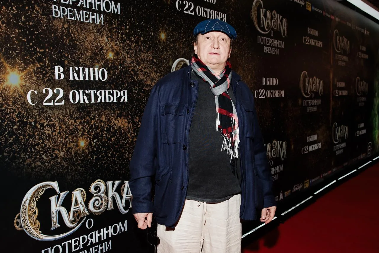 10 октября в кинотеатре «КАРО 11 Октябрь» состоялась премьера экранизации одноименной и...