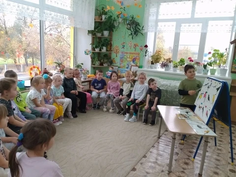 "Неделя открытий: пернатые соседи и лесные жители.