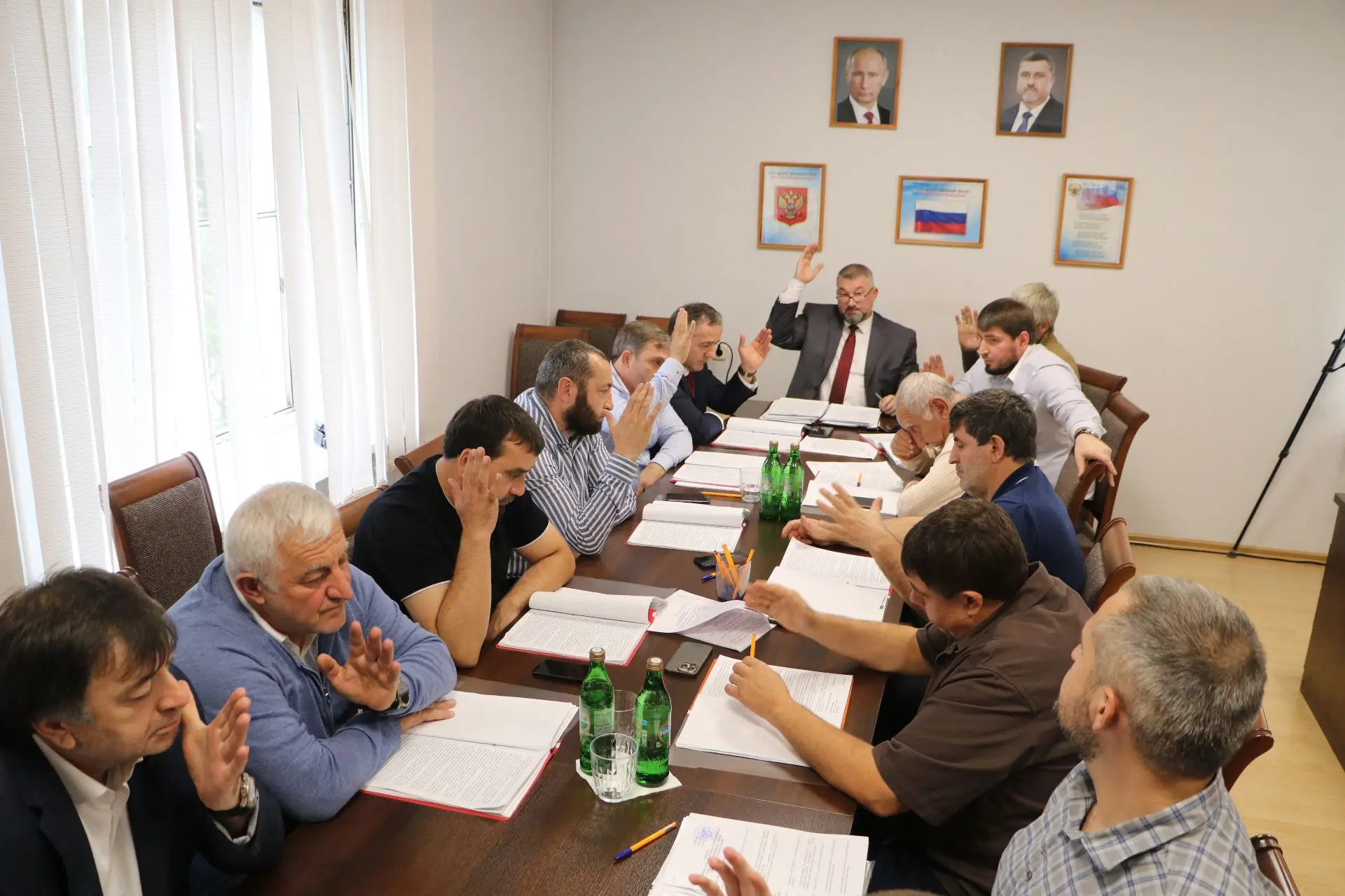 До 500 тысяч рублей увеличили единовременную денежную выплату участникам СВО в Кизляре