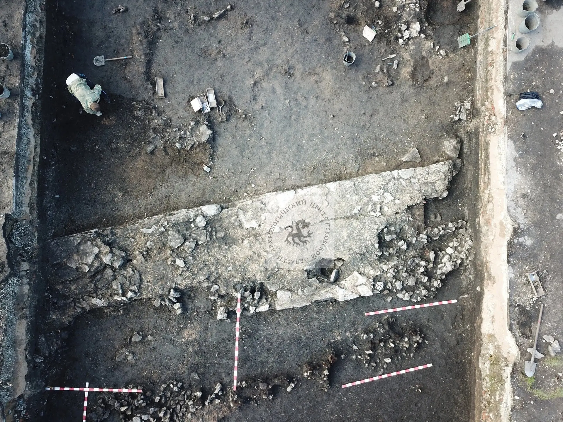 Стена посадника Бориса: в раскопе на улице Ленина нашли укрепление 1309 года
