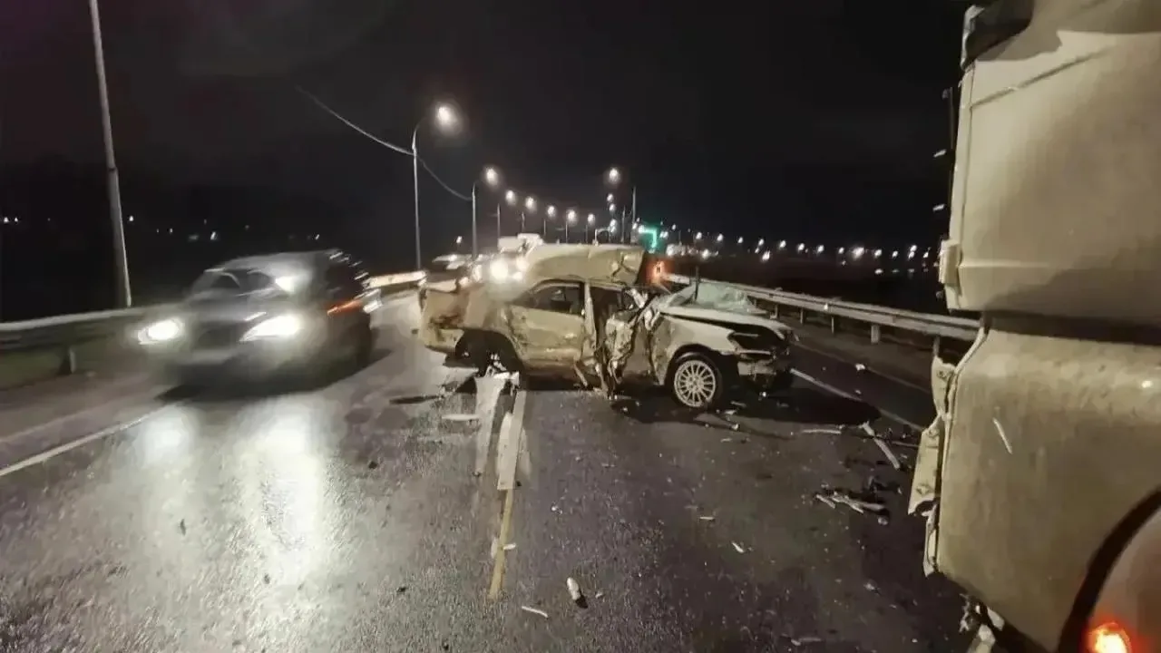 ⚡️ 21-летний водитель погиб в тройном ДТП