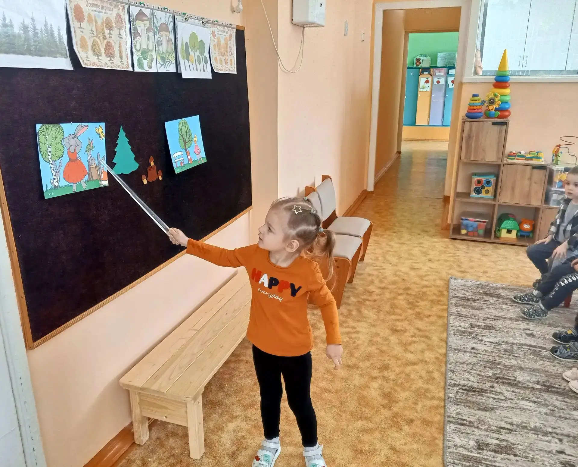 В детстве мы всегда узнаём что - то новое и интересное. На прошедшей неделе дети группы...