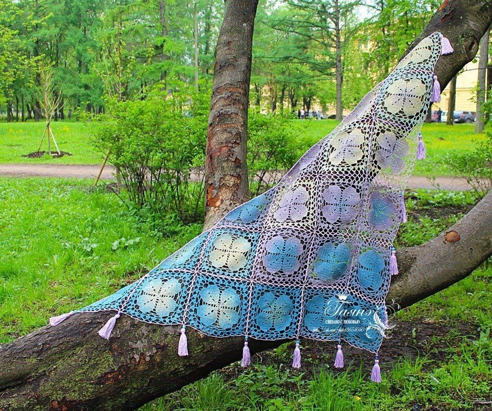 Шаль из мотивов 😍